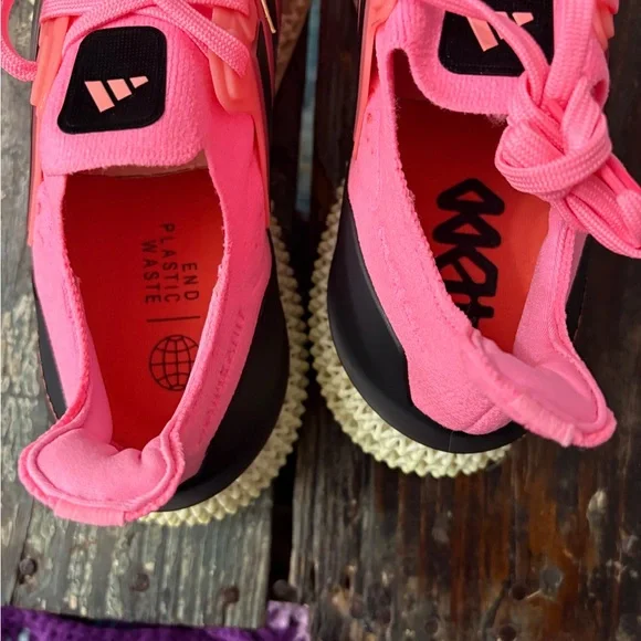 Adidas Ultra 4D Pink Black Women 11 Mens 10 100% Authentic - Picture 3 of 9